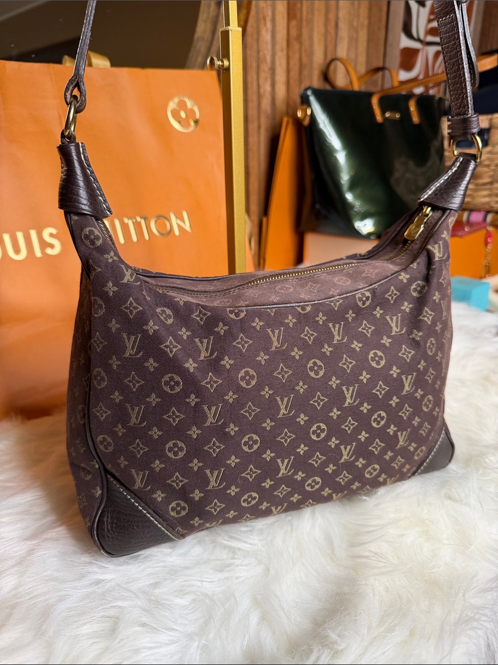 Louis Vuitton Mini Linn shoulder bag